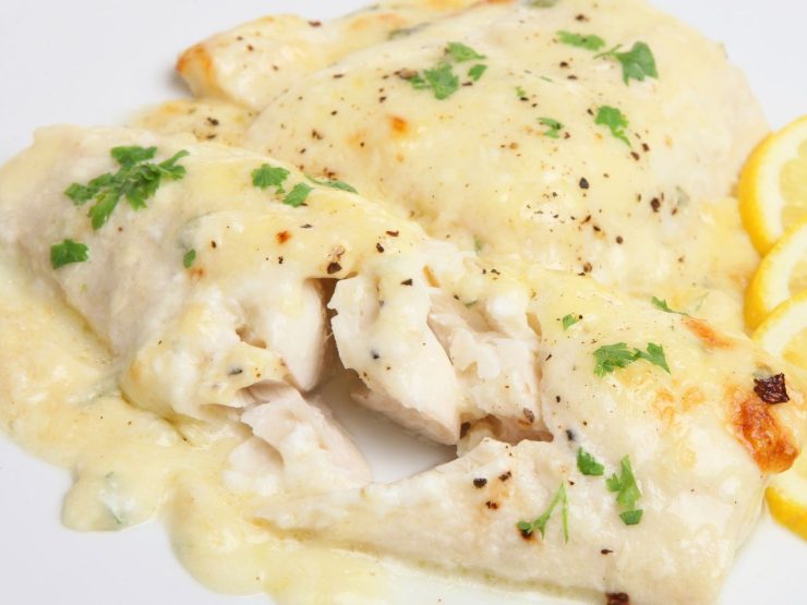 pollo con salsa al latte